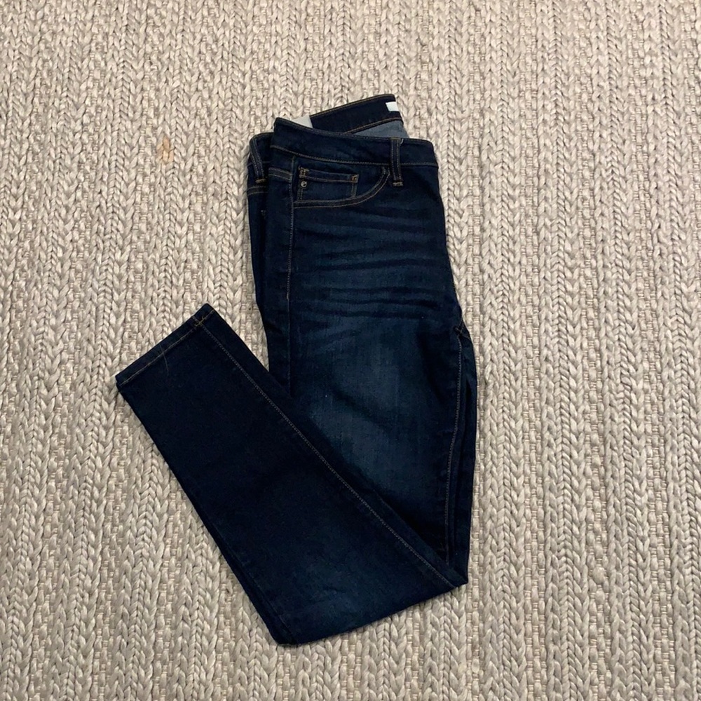 KanCan Los Angeles Skinny Jeans
